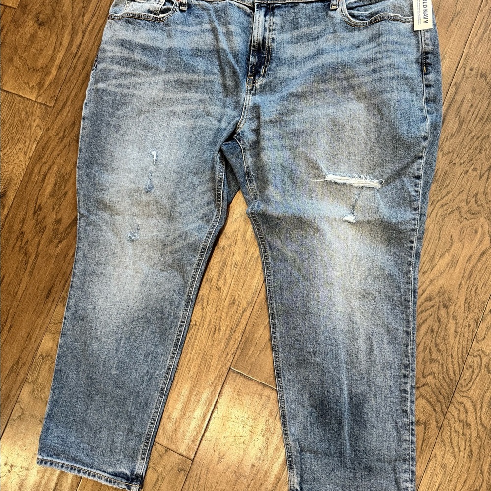 Old Navy Boyfriend Jeans 18 Petite Mid Rise Light Wash Distressed Relaxed NWT
